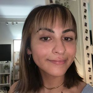 Meet your Posher, Alexandra